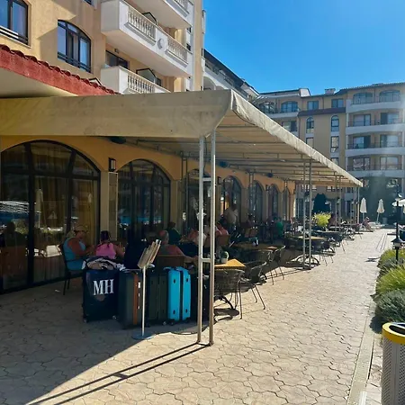 Royal Sun Romantic - 5 Min To The Lägenhet