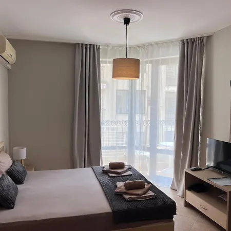 Royal Sun Romantic - 5 Min To The * Sunny Beach