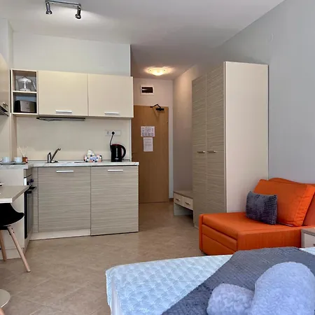 Royal Sun Romantic - 5 Min To The Apartamento *