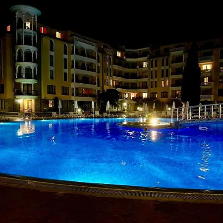Royal Sun Romantic - 5 Min To The Lägenhet Slăntjev Brjag